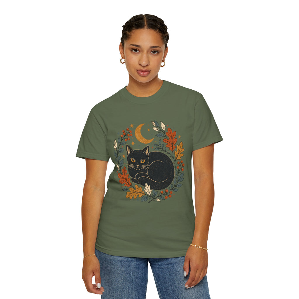 Black Cat Fall Wreath Comfort Colors T-shirt | Crescent Moon, Autumn Leaves